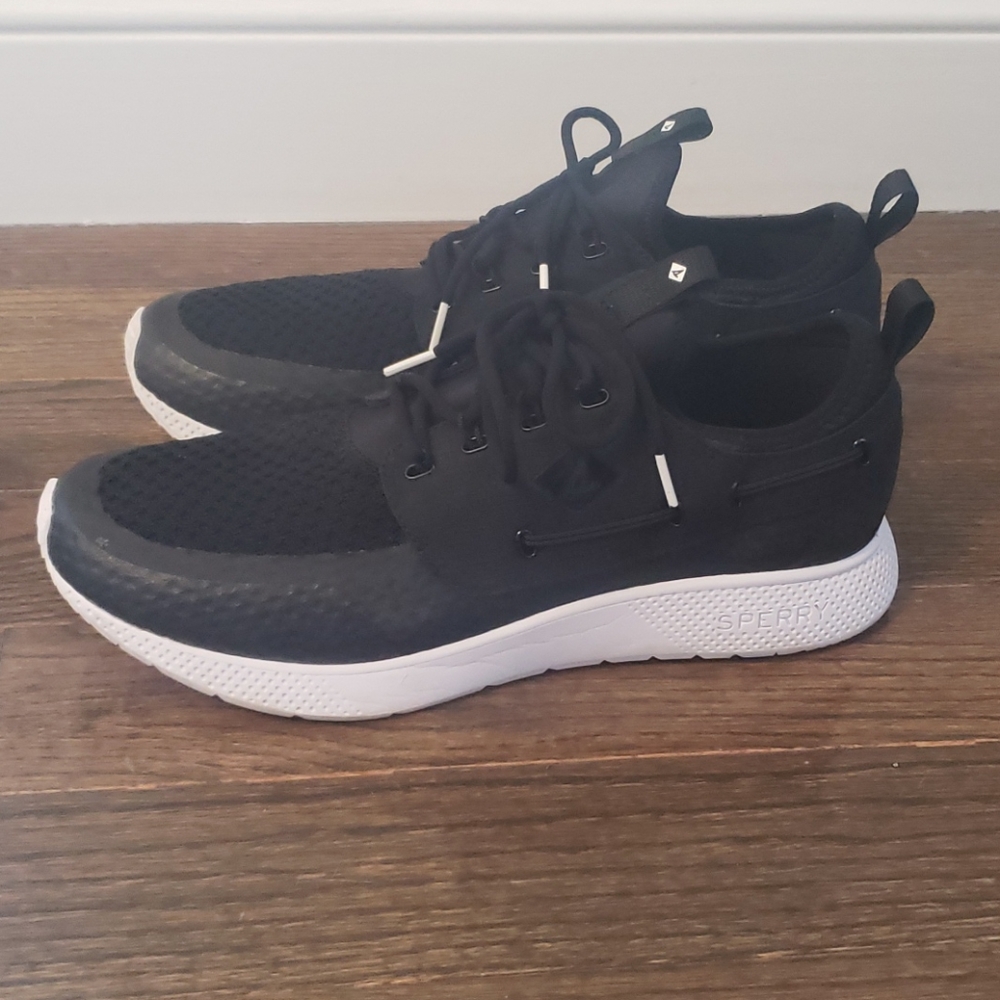 Gently worn men's Sperry size 12 sneakers
